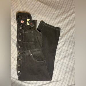 SOLD NWT Levi's Women’s Sleeveless Jumpsuit, Black, Button Down